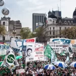 Argentina: trabalhadores estão em greve geral contra reforma de Milei
